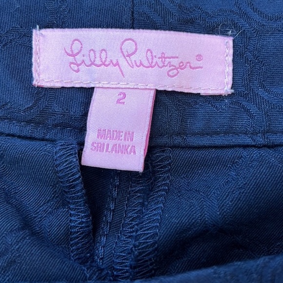 Lilly Pulitzer - Kelly Textured Ankle Length
Skinny Pant Midnight Navy - SIZE 2 - Picture 10 of 16